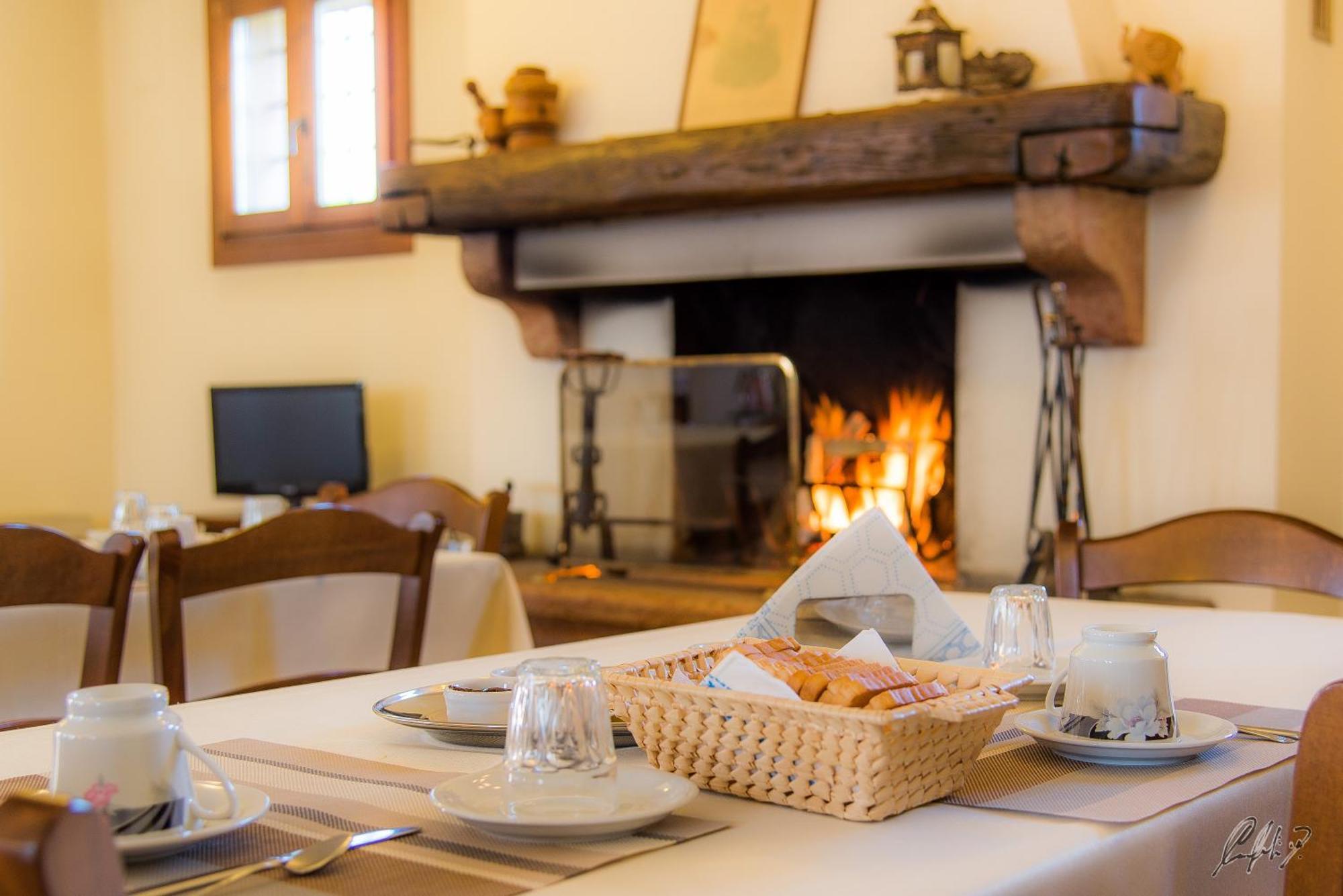 Agriturismo Morgan مونتيبلونا المظهر الخارجي الصورة