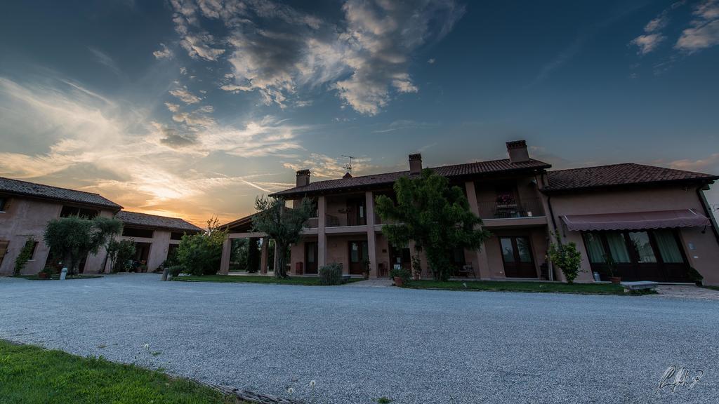 Agriturismo Morgan مونتيبلونا المظهر الخارجي الصورة